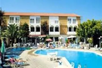 Cassandra Hotel